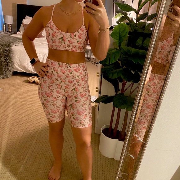 LoveShackFancy x Bandier workout set NEW WITH TAGS - Picture 6 of 7